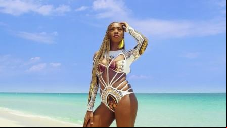 Davido-set-feature-nicki2.jpg